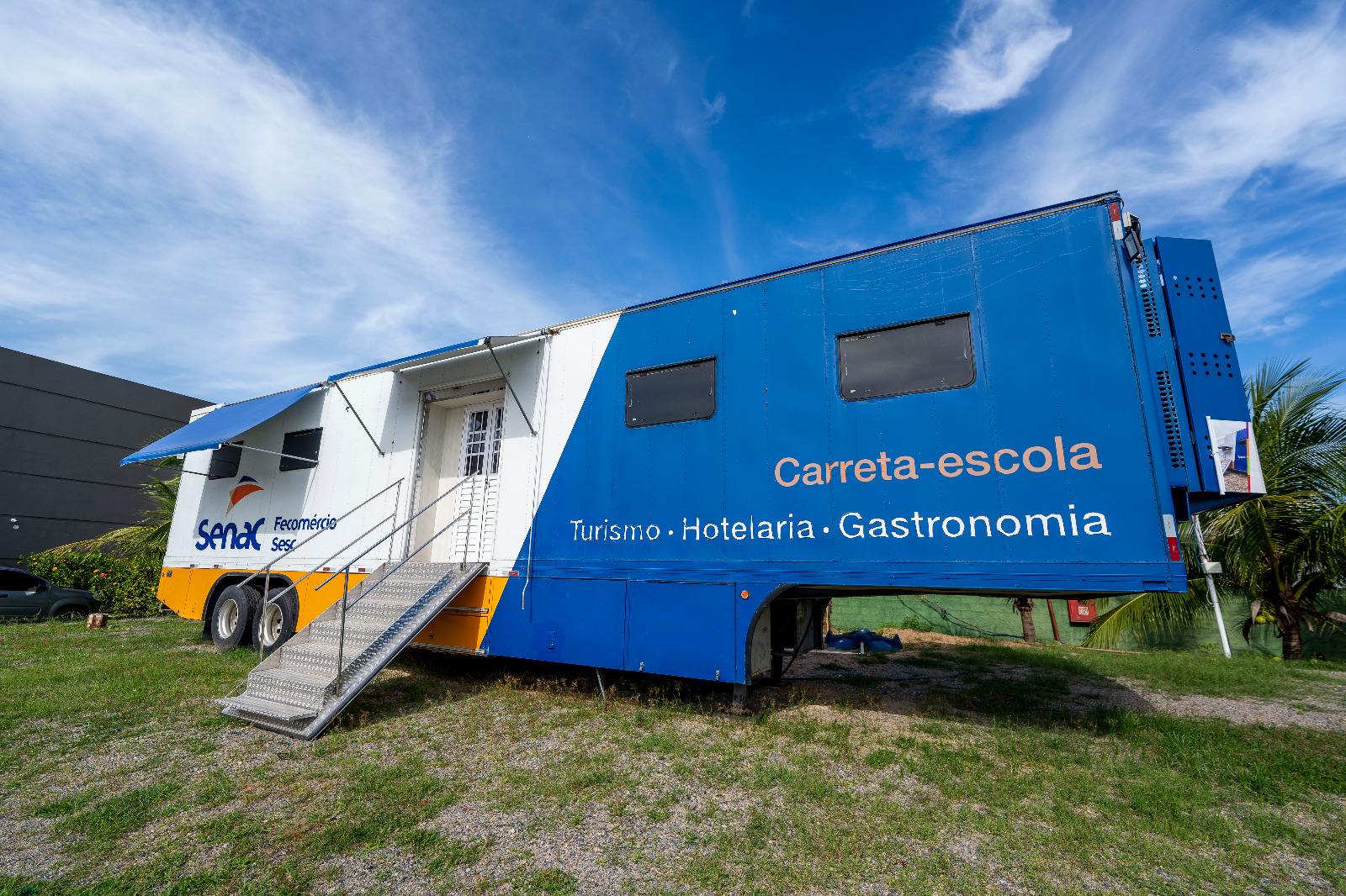 Carreta-escola de Gastronomia do Senac abre inscrições para novos cursos em Guarajuba